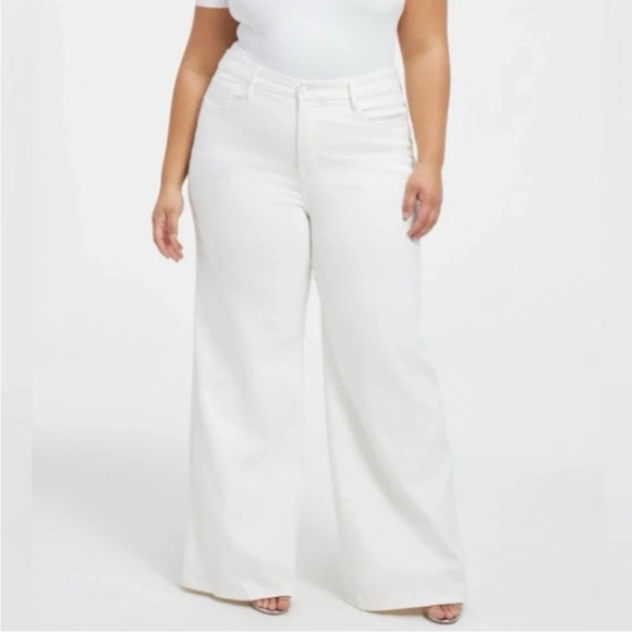 NWOT GOOD AMERICAN Good Waist Wide Leg Palazzo Pant White Jeans - Picture 1 of 16